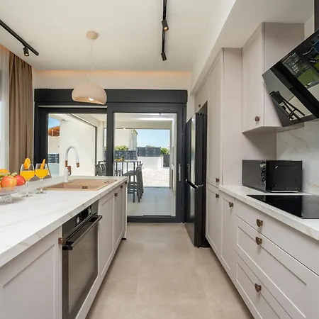 Ikic Zadarvillas 别墅 Debeljak