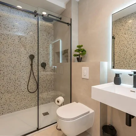 Ikic Zadarvillas *