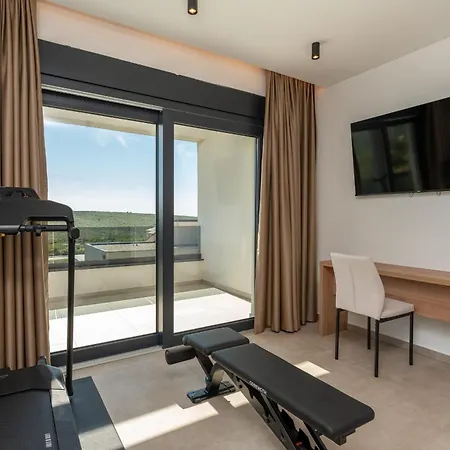 Ikic Zadarvillas *